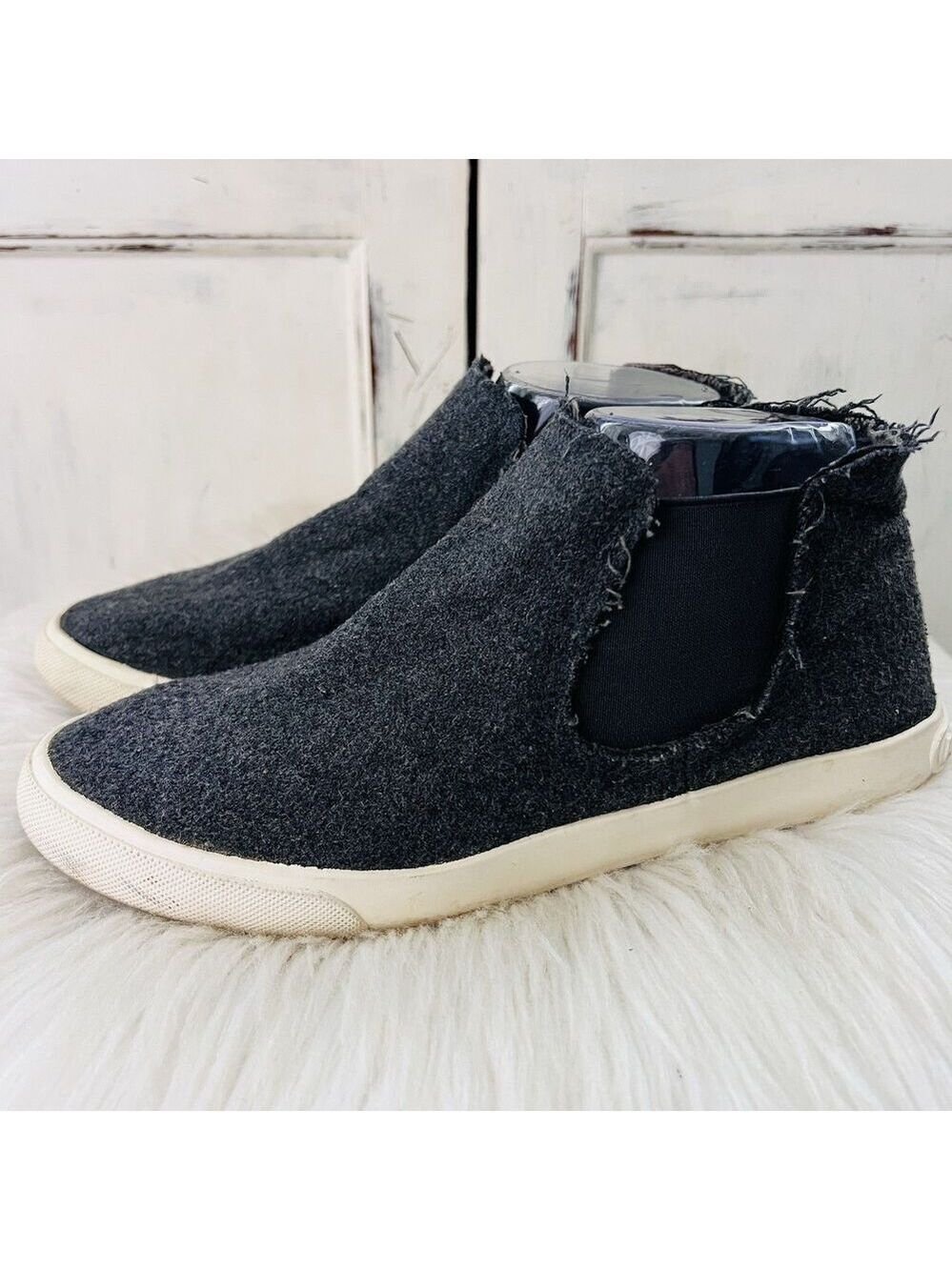 Rocket Dog Gray Wool Frayed Edge Slip on Comfort Low Booties - Womens Size 7.5